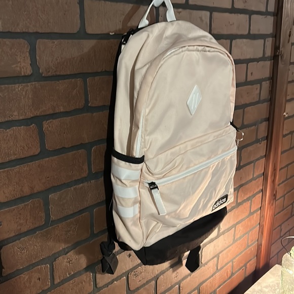 Adidas Backpack - Picture 4 of 6